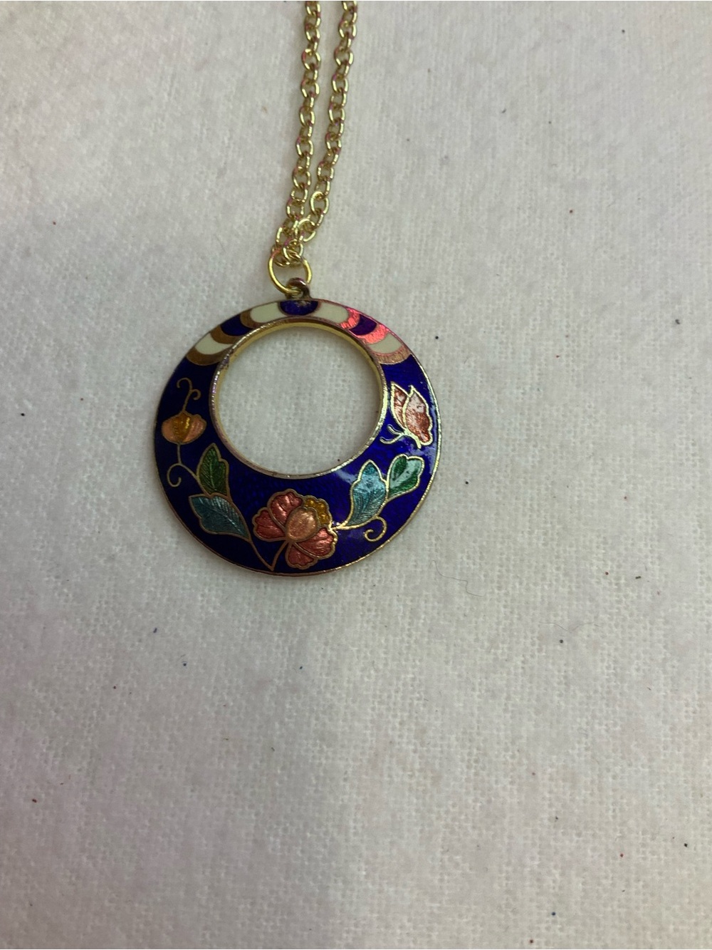 Beautiful Cloisonné Butterfly and Flowers Necklace (Z-19)